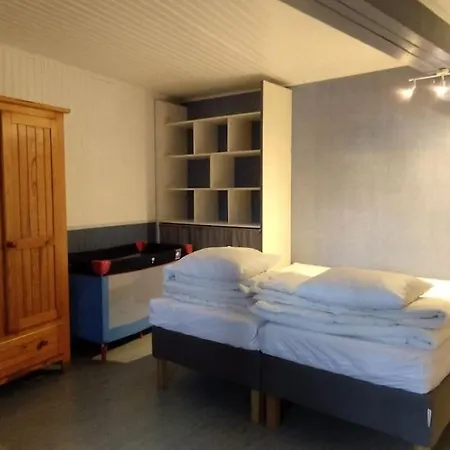 Vakantiehuis Maison Familiale Pour 10 Personnes Au Centre A St Georges D'oleron