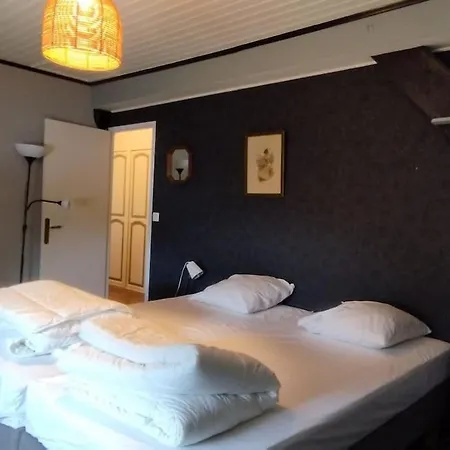 Maison Familiale Pour 10 Personnes Au Centre A St Georges D'oleron Vakantiehuis Saint-Georges-d'Oleron