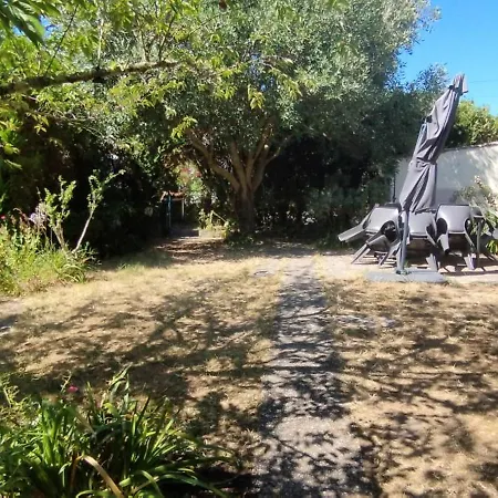 Maison Familiale Pour 10 Personnes Au Centre A St Georges D'oleron *