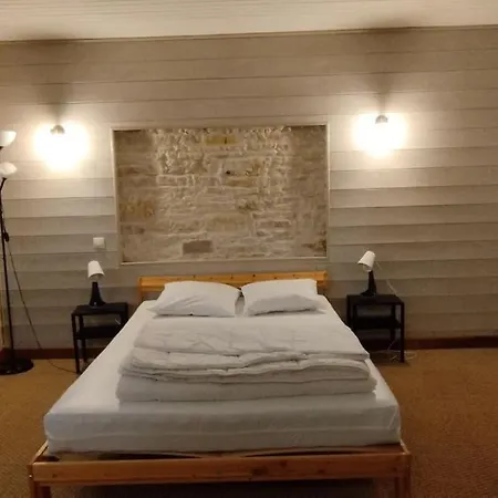 Maison Familiale Pour 10 Personnes Au Centre A St Georges D'oleron * サン・ジョルジュ・ドレロン